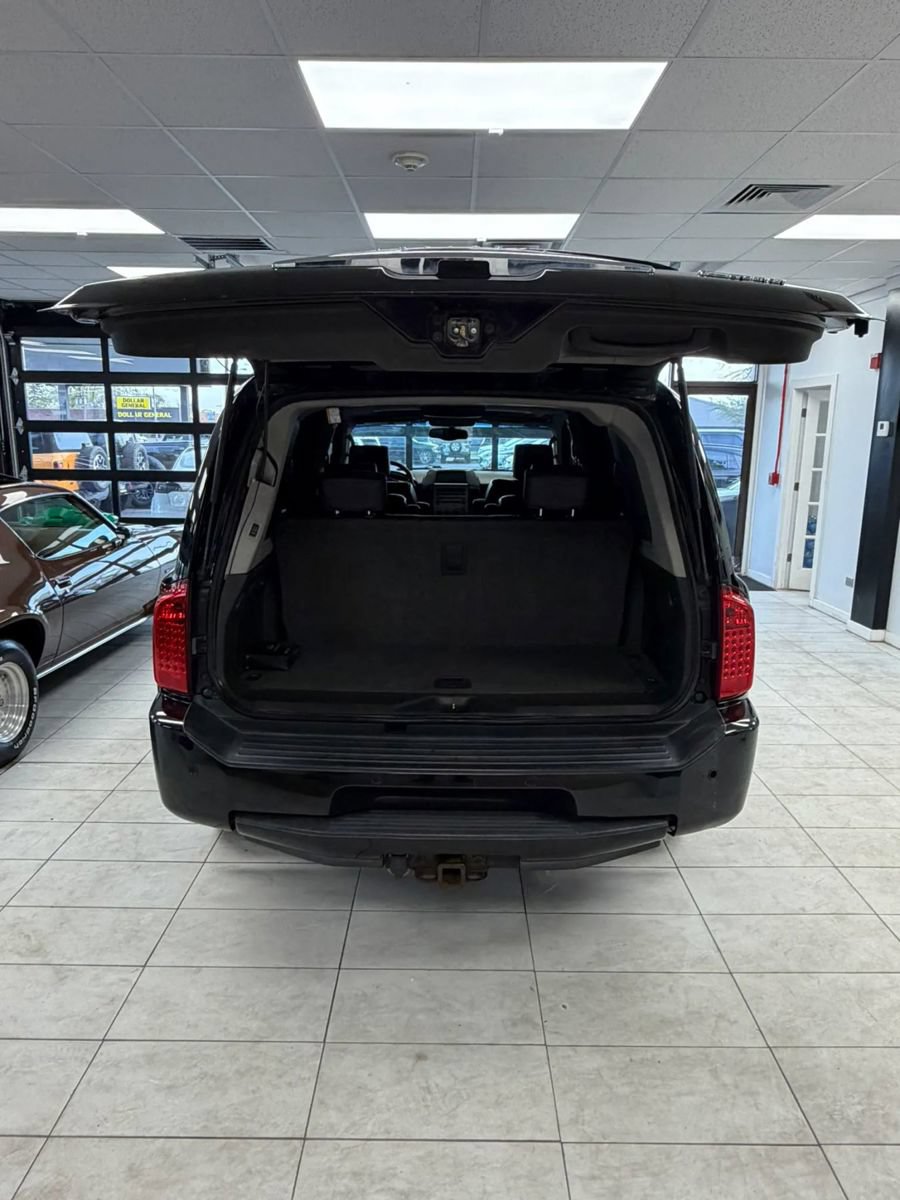 Used 2005 INFINITI QX56 4WD image 8