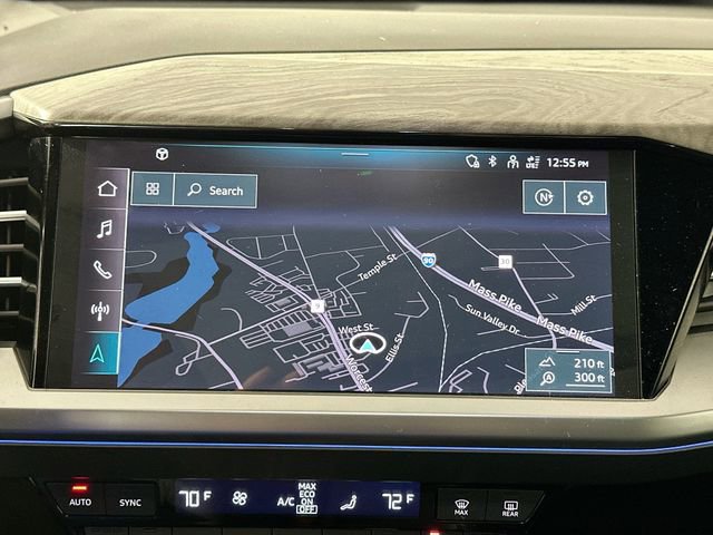 Used 2023 Audi Q4 e-tron Prestige image 12