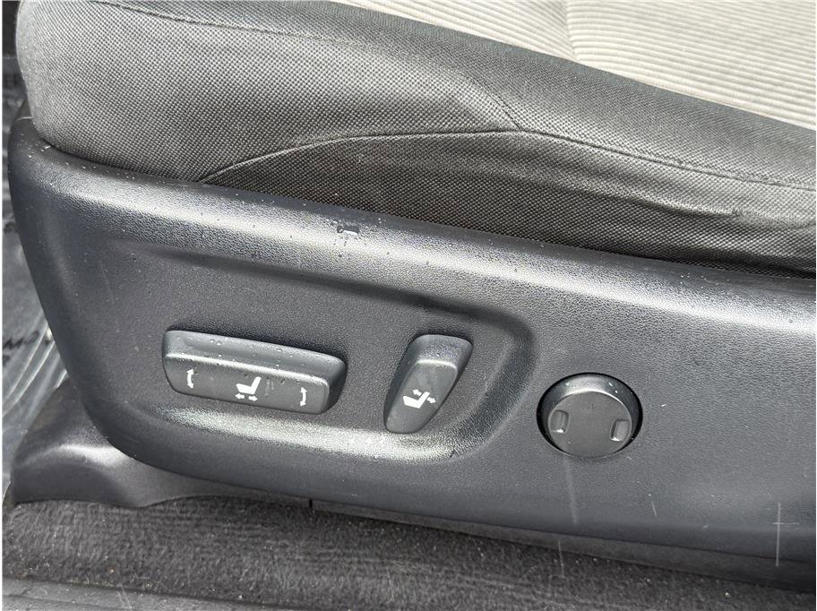 Used 2015 Toyota 4Runner SR5 RWD image 15