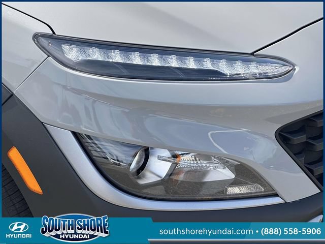Certified 2023 Hyundai Kona SEL AWD/4WD image 11