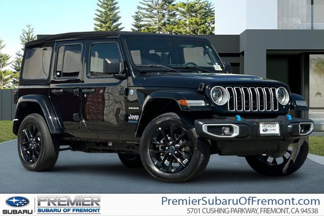 Used 2024 Jeep Wrangler Unlimited Sahara AWD/4WD image 1