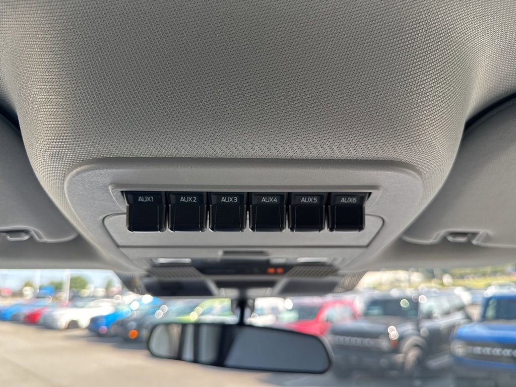 New 2026 Ford F350 XL w/ XL Chrome Package image 32