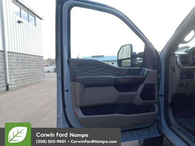 New 2026 Ford F350 Platinum w/ Platinum Plus Package image 10