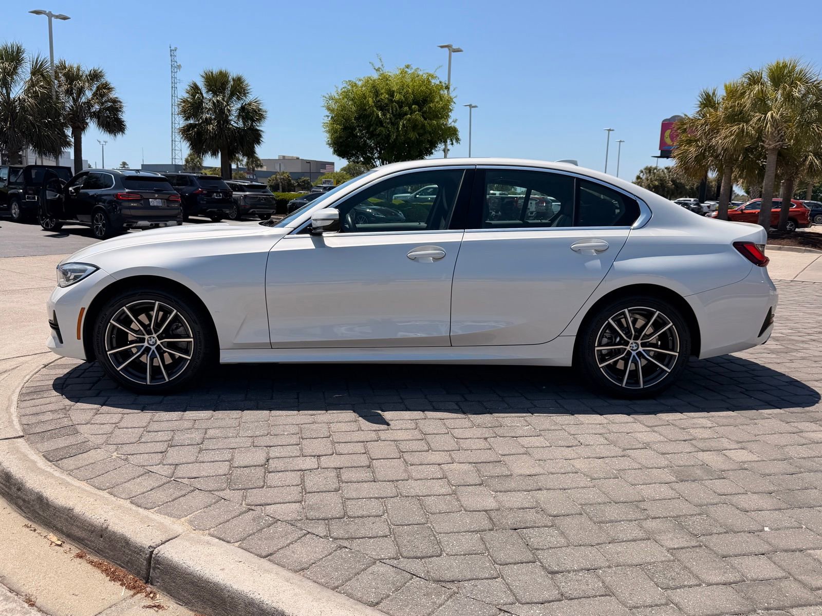 Used 2022 BMW 330i xDrive Sedan image 12