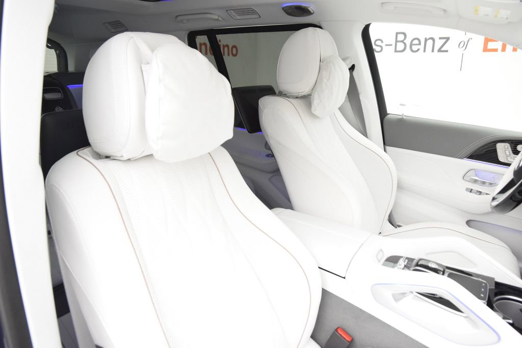 New 2026 Mercedes-Benz Maybach GLS 600 4MATIC image 17