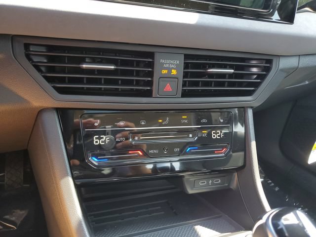 New 2026 Volkswagen Jetta SE FWD image 26