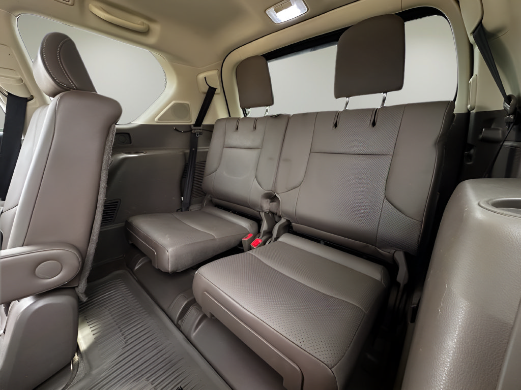 Used 2017 Lexus GX 460 Luxury w/ Preferred Accessory Package AWD/4WD image 19