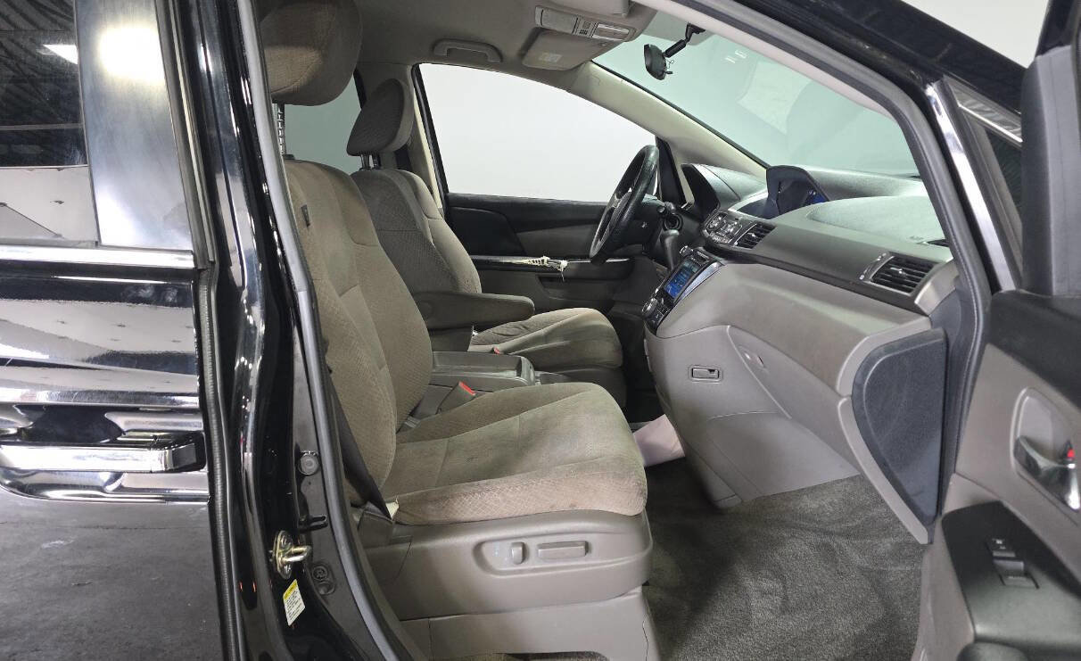 Used 2016 Honda Odyssey EX image 12