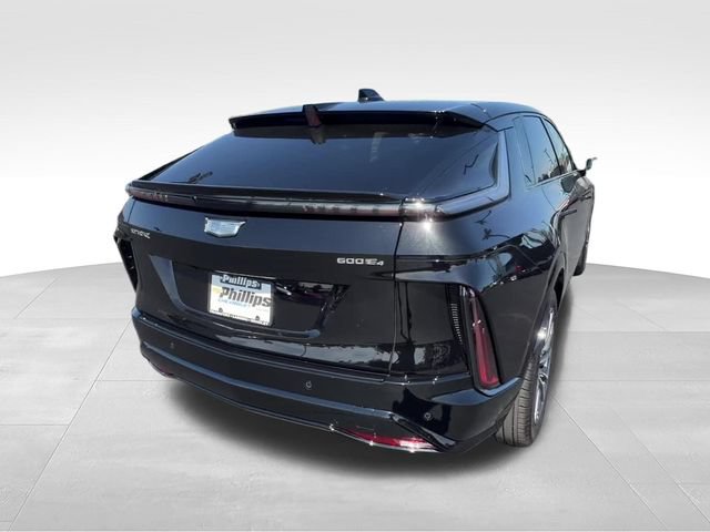 Certified 2025 Cadillac Lyriq Sport AWD/4WD image 6