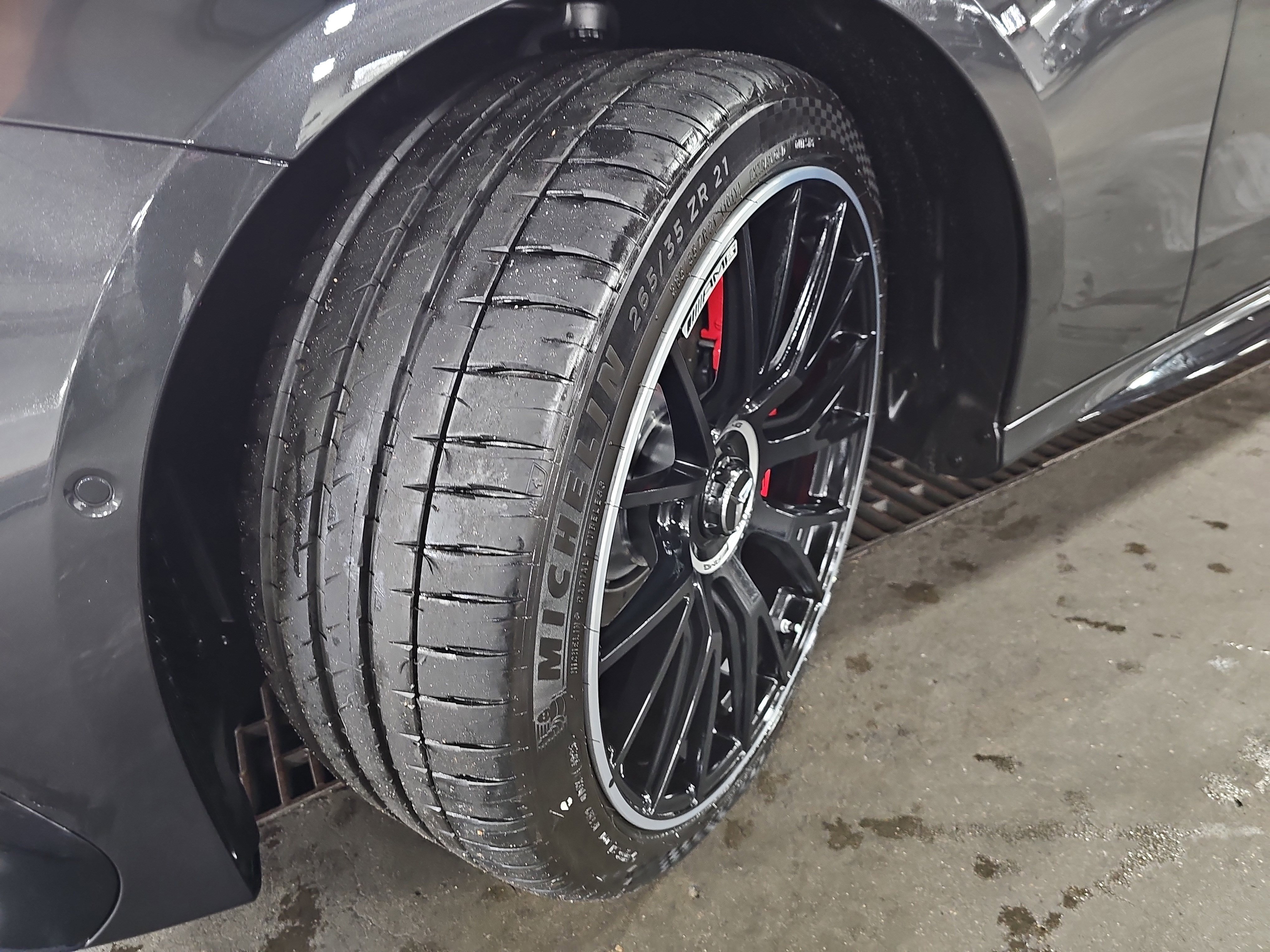 New 2026 Mercedes-Benz E 53 AMG e 4MATIC Sedan image 35