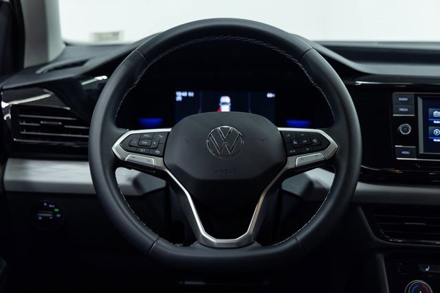 Used 2023 Volkswagen Taos S image 13