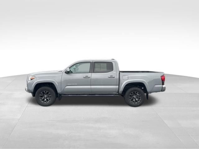 Used 2021 Toyota Tacoma SR5 image 2