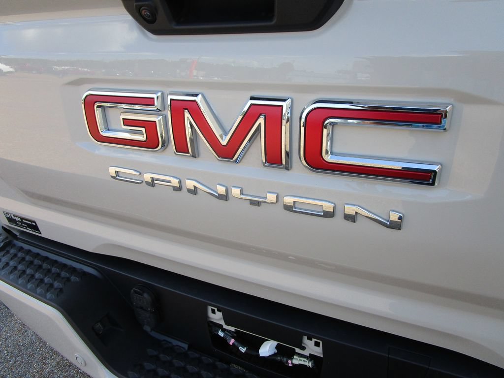 New 2026 GMC Canyon Elevation AWD/4WD image 16