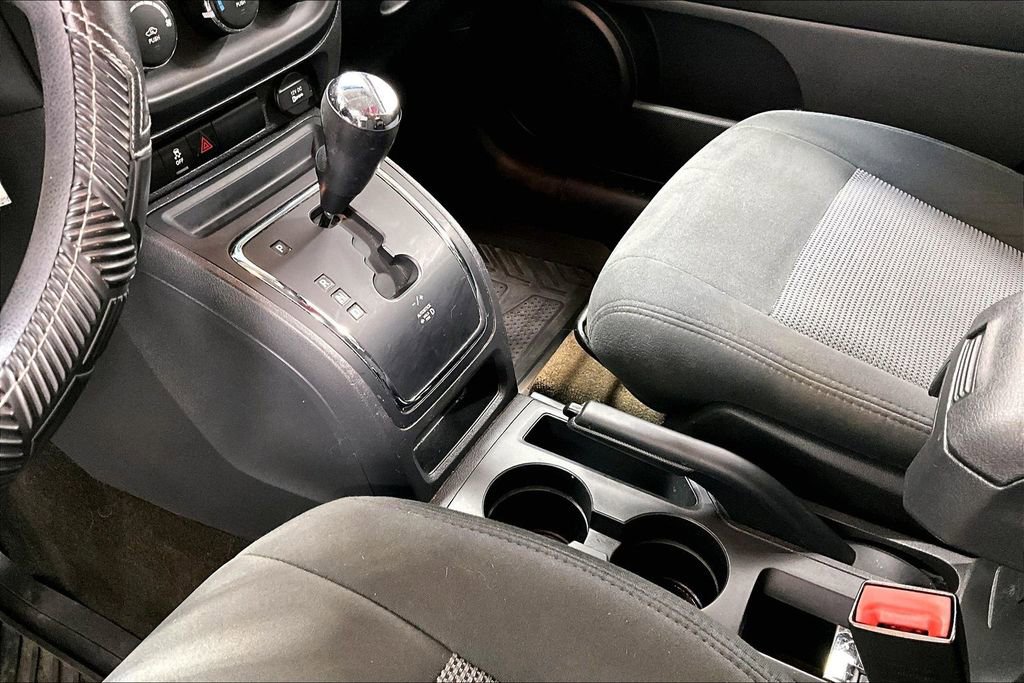 Used 2016 Jeep Compass Sport w/ Power Value Group image 17