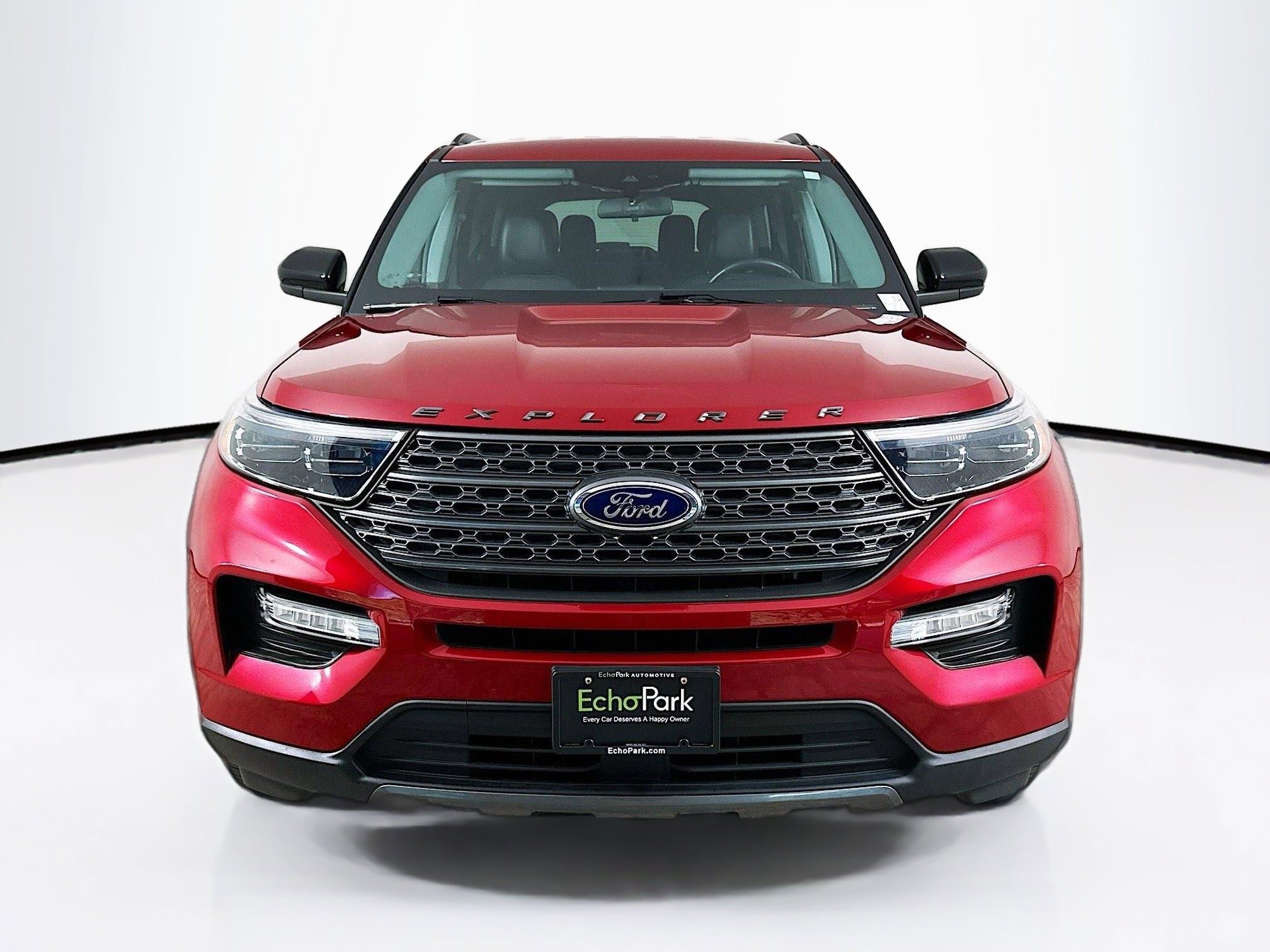 Used 2022 Ford Explorer XLT w/ Equipment Group 202A image 2