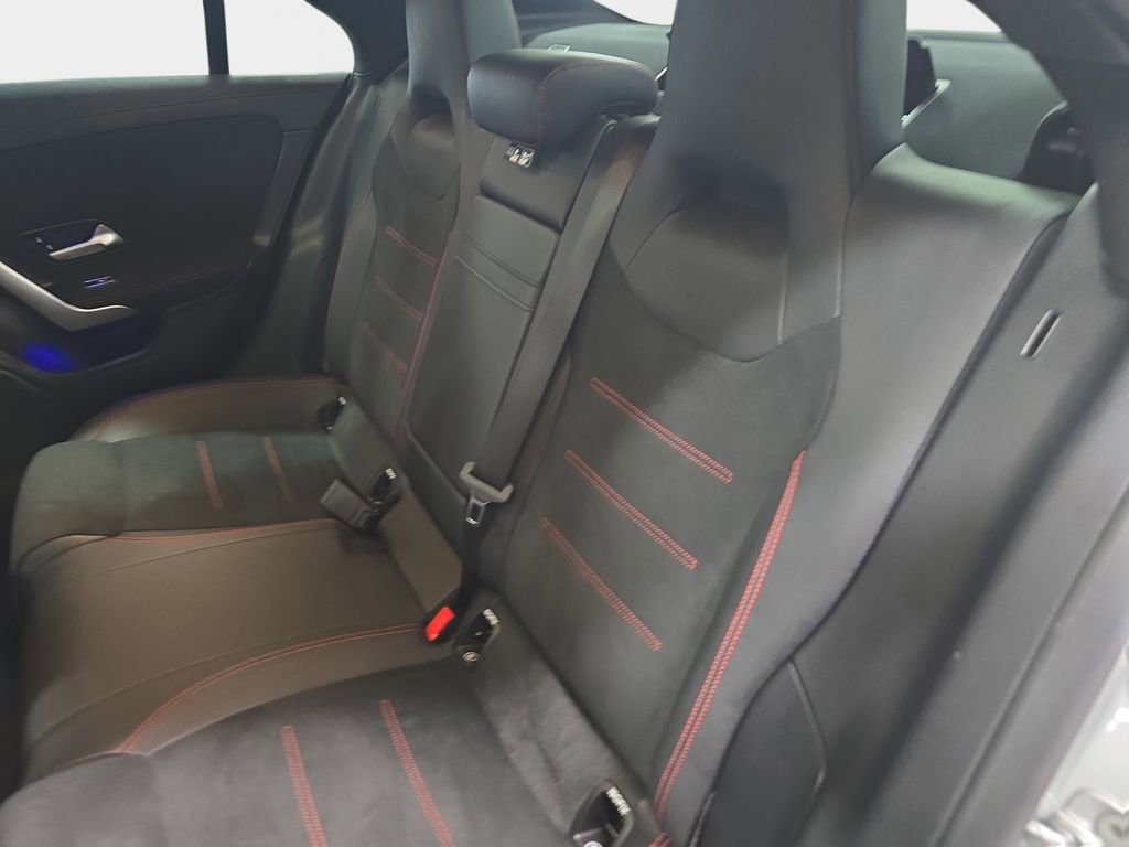 Used 2023 Mercedes-Benz CLA 250 4MATIC image 14