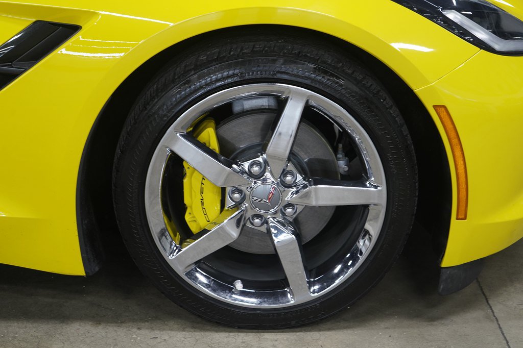 Used 2015 Chevrolet Corvette Stingray Convertible w/ 3LT Preferred Equipment Group RWD image 33