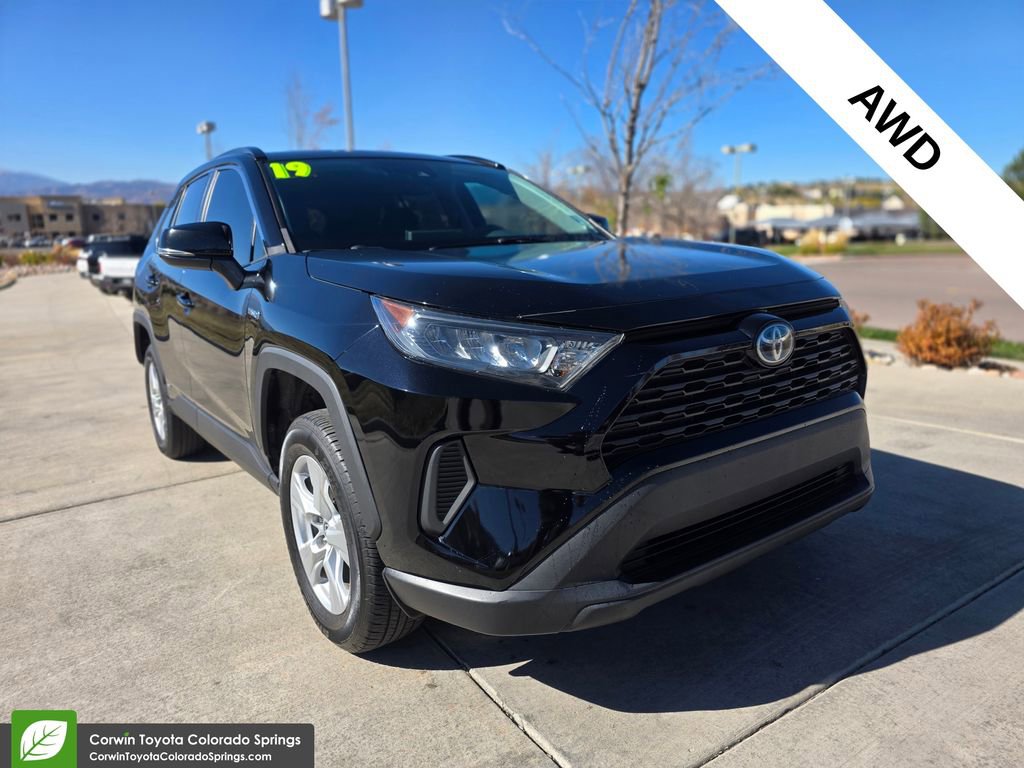 Used 2019 Toyota RAV4 LE