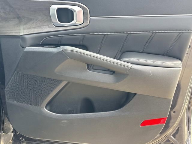 New 2025 Kia Sorento SX image 18