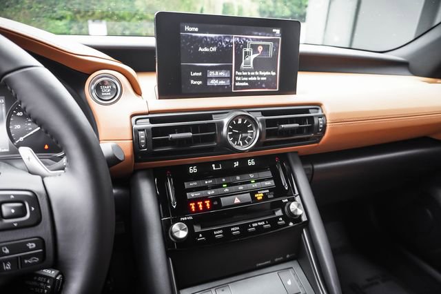 Certified 2025 Lexus IS 300 F Sport image 16