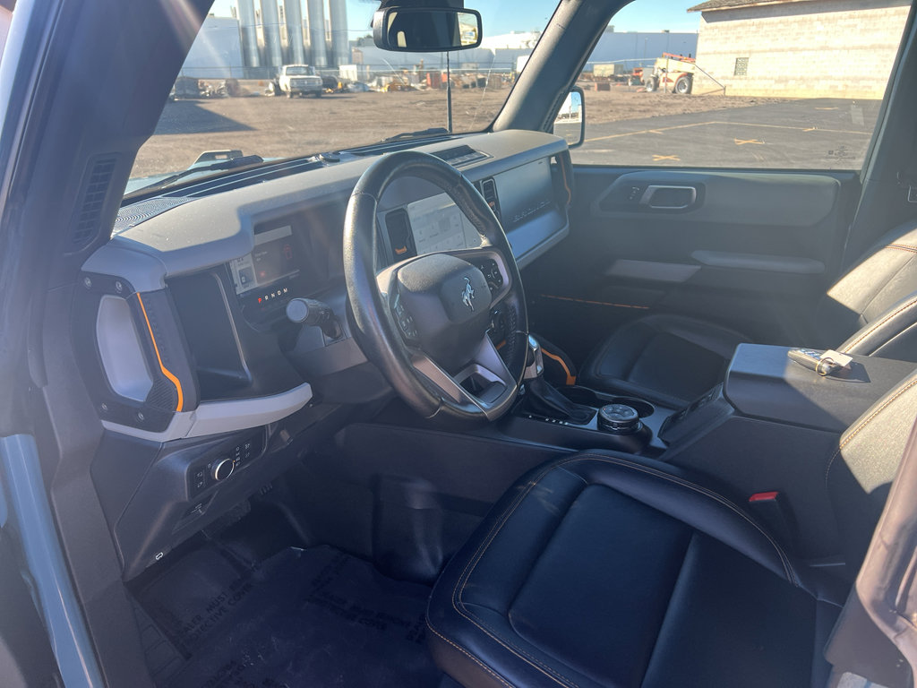 Used 2022 Ford Bronco Badlands image 10