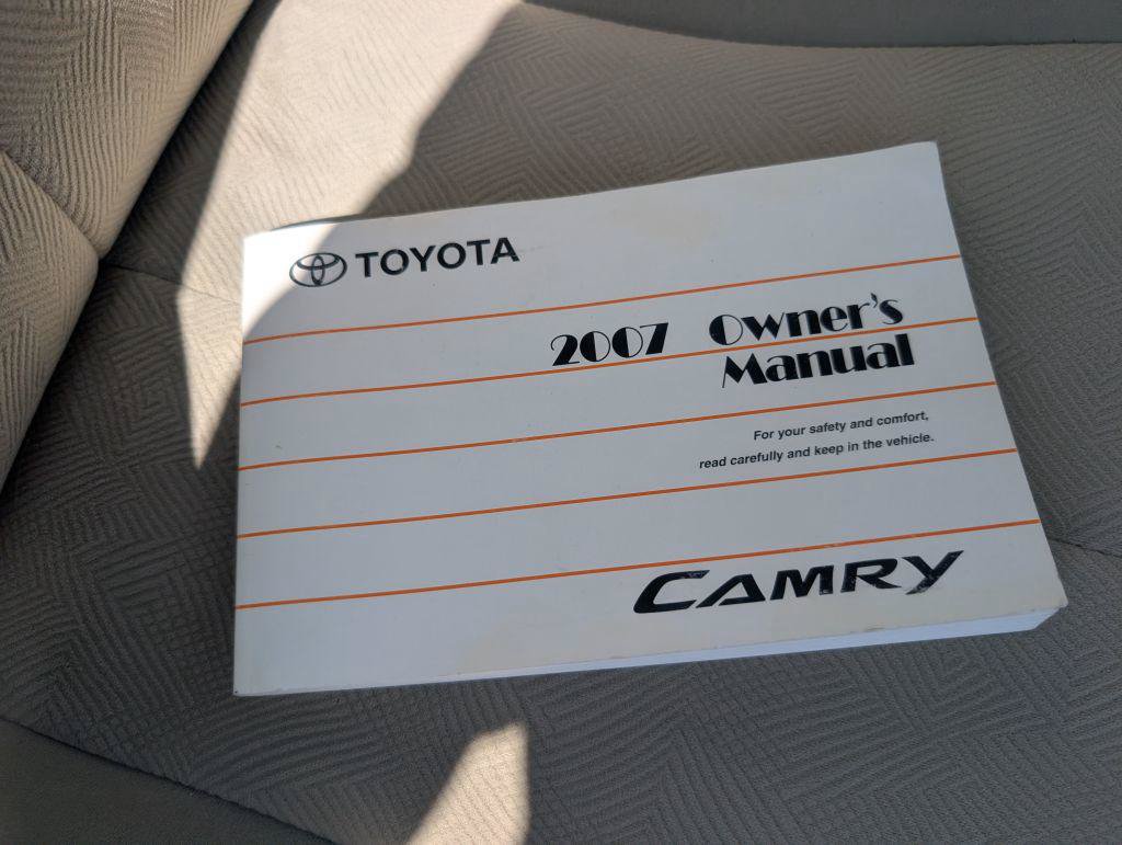 Used 2007 Toyota Camry XLE FWD image 15