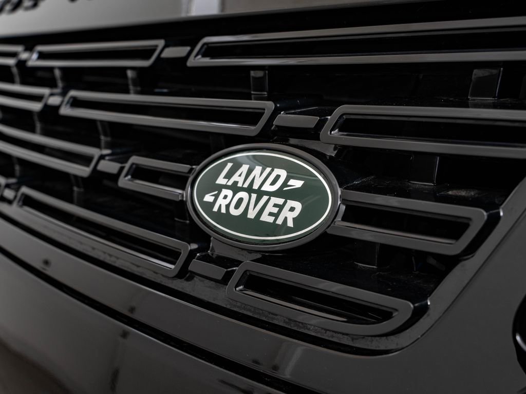 New 2026 Land Rover Range Rover Sport Dynamic SE AWD/4WD image 3