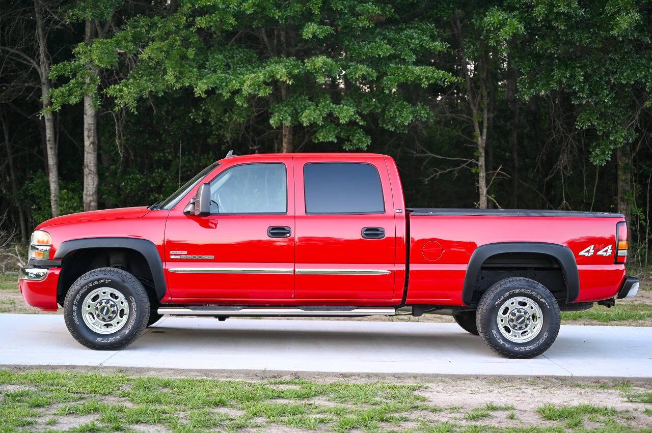 Used 2006 GMC Sierra 2500 SLT w/ Heavy-Duty Power Package AWD/4WD image 10