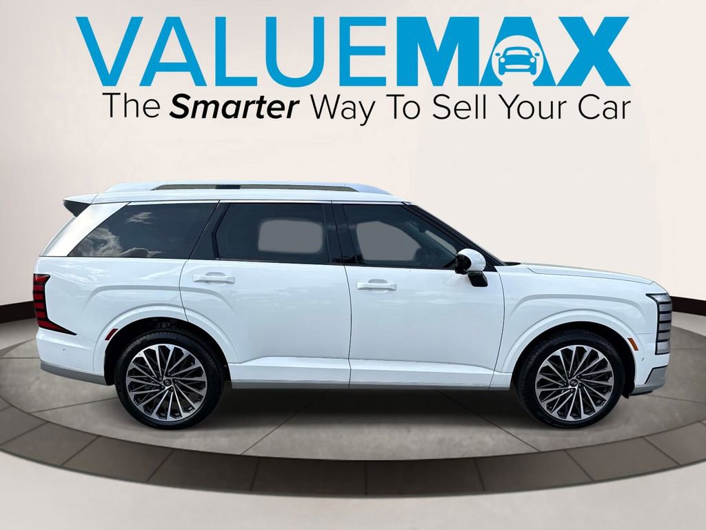 Used 2026 Hyundai Palisade Calligraphy image 2