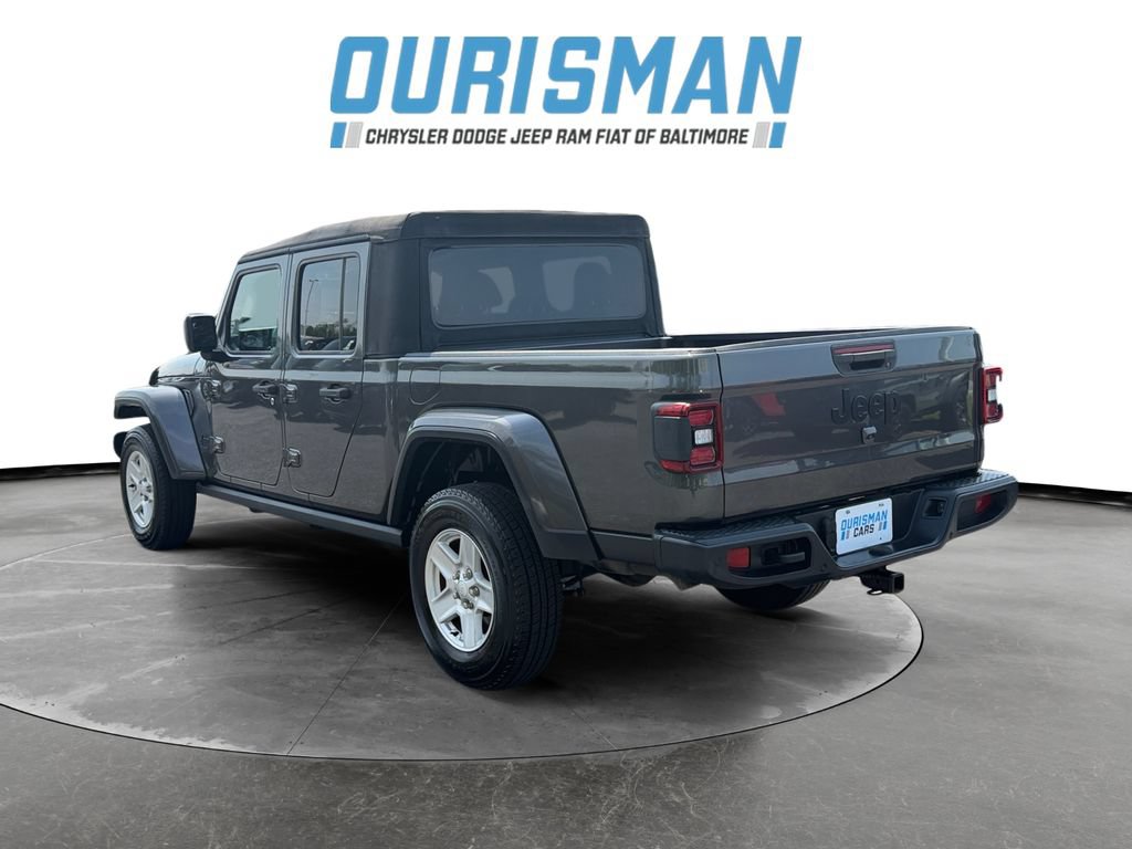 Used 2022 Jeep Gladiator Sport AWD/4WD image 4
