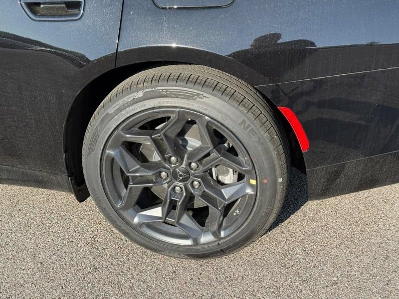 New 2026 Dodge Charger R/T w/ Driver Convenience Group AWD/4WD image 4