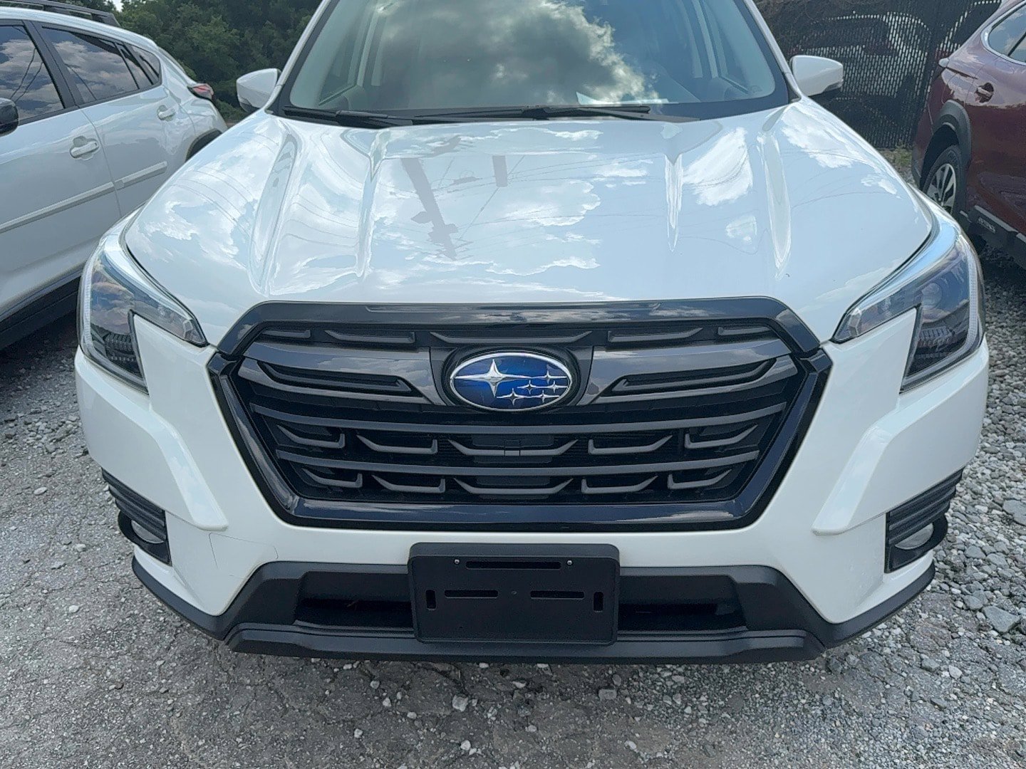 Used 2023 Subaru Forester Limited AWD/4WD image 2