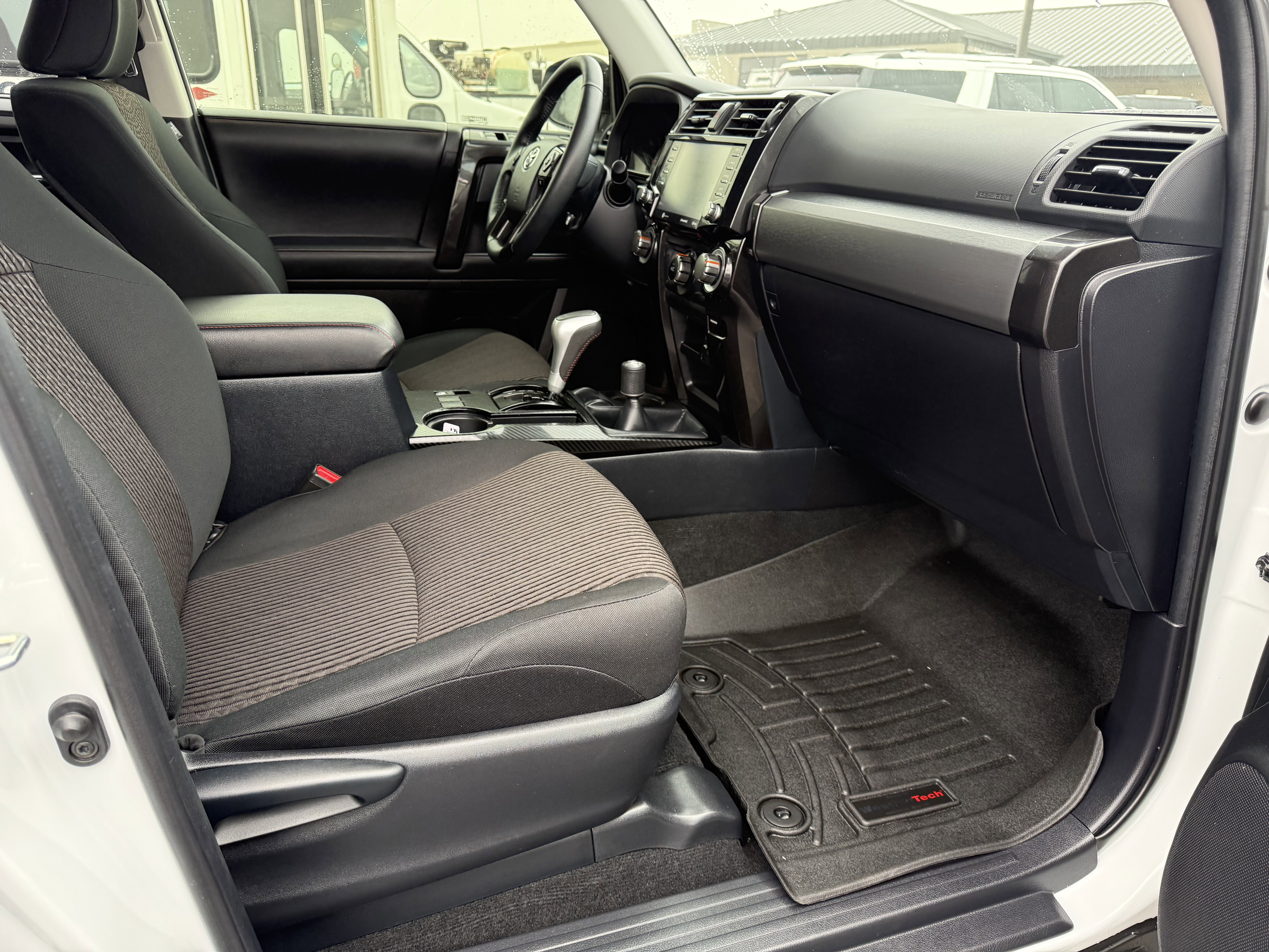 Used 2024 Toyota 4Runner TRD Off-Road image 10