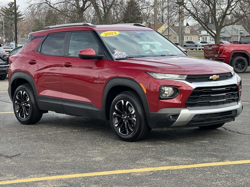 Used 2021 Chevrolet TrailBlazer LT w/ Premium Seating Package image 7