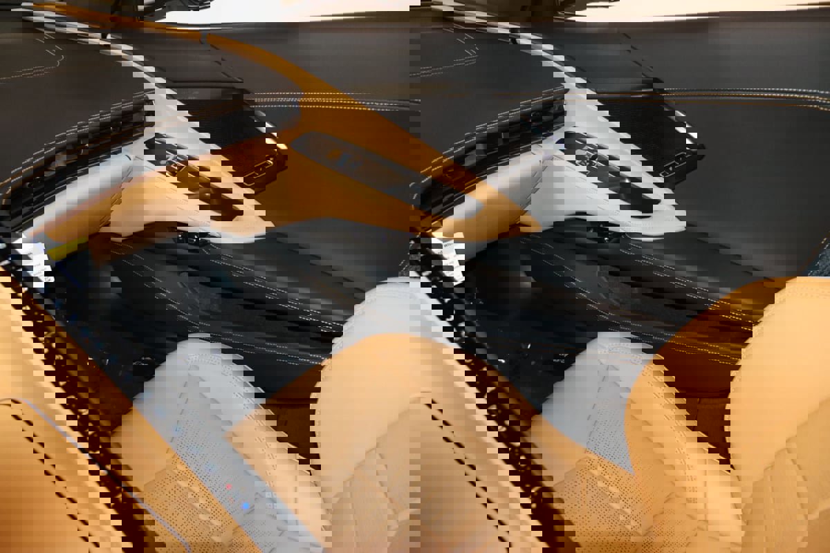 Used 2024 Chevrolet Corvette Stingray Premium Conv w/ Stealth Interior Trim Package image 53