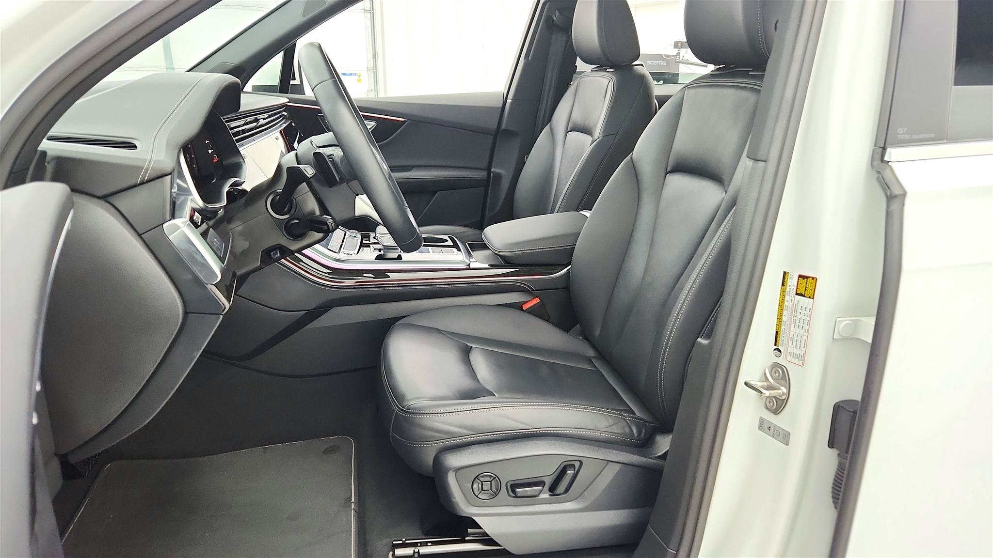 Used 2025 Audi Q7 3.0T Premium Plus AWD/4WD image 26