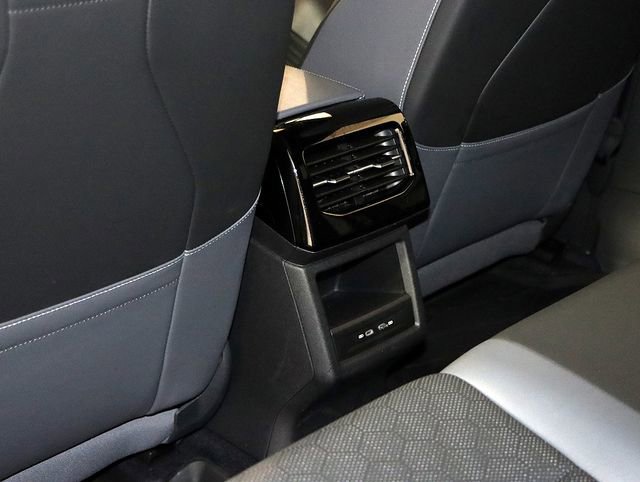 Used 2023 Volkswagen ID.4 Pro S image 15