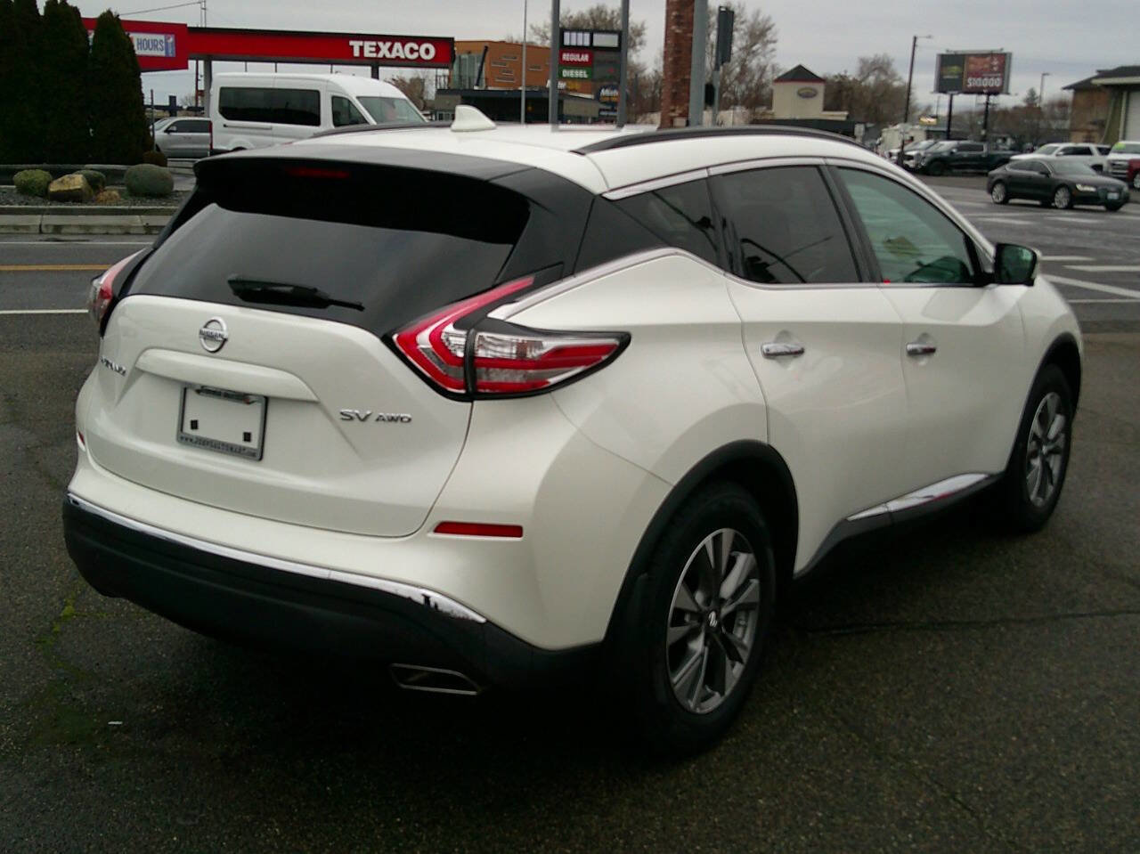 Used 2017 Nissan Murano SV image 7