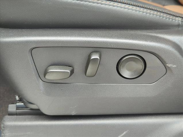 Used 2024 Chevrolet Silverado 1500 High Country image 8