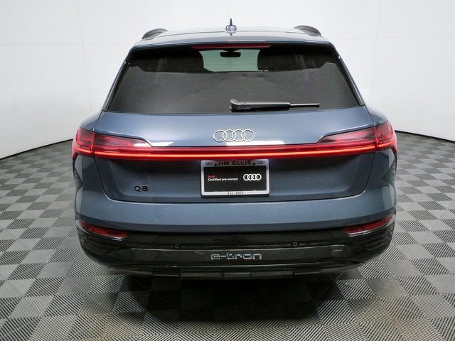 Certified 2024 Audi Q8 e-tron Prestige AWD/4WD image 30