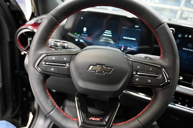 New 2026 Chevrolet Equinox RS w/ LPO, Floor Liner Package image 21