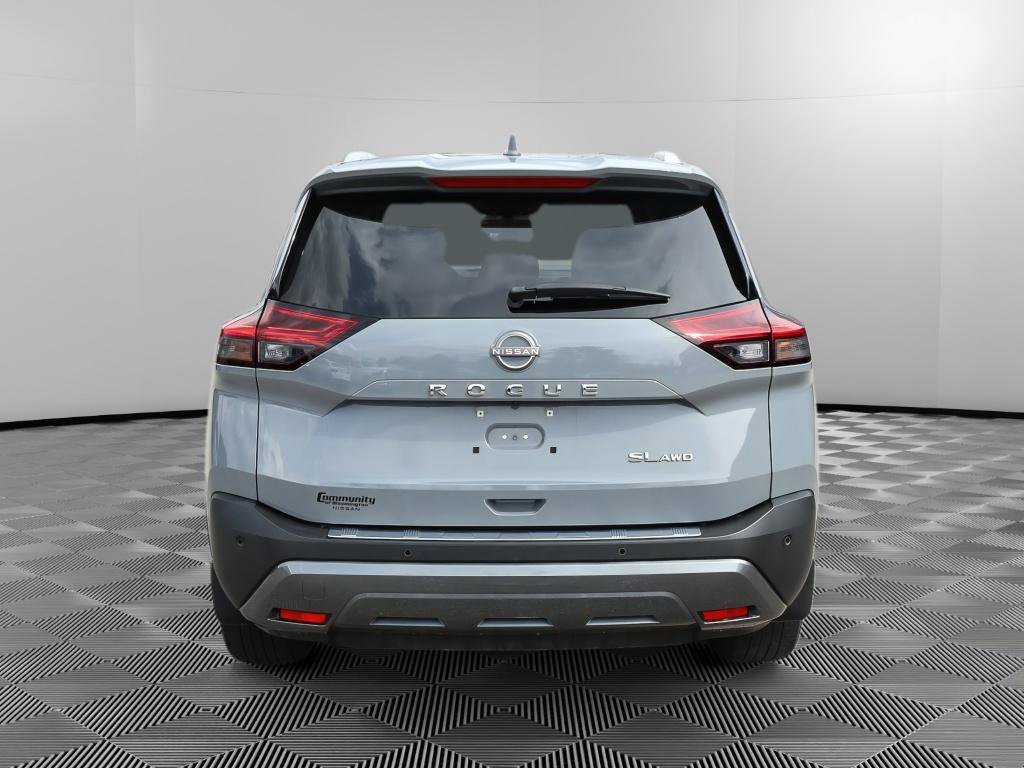 Used 2023 Nissan Rogue SL w/ SL Premium Package image 8