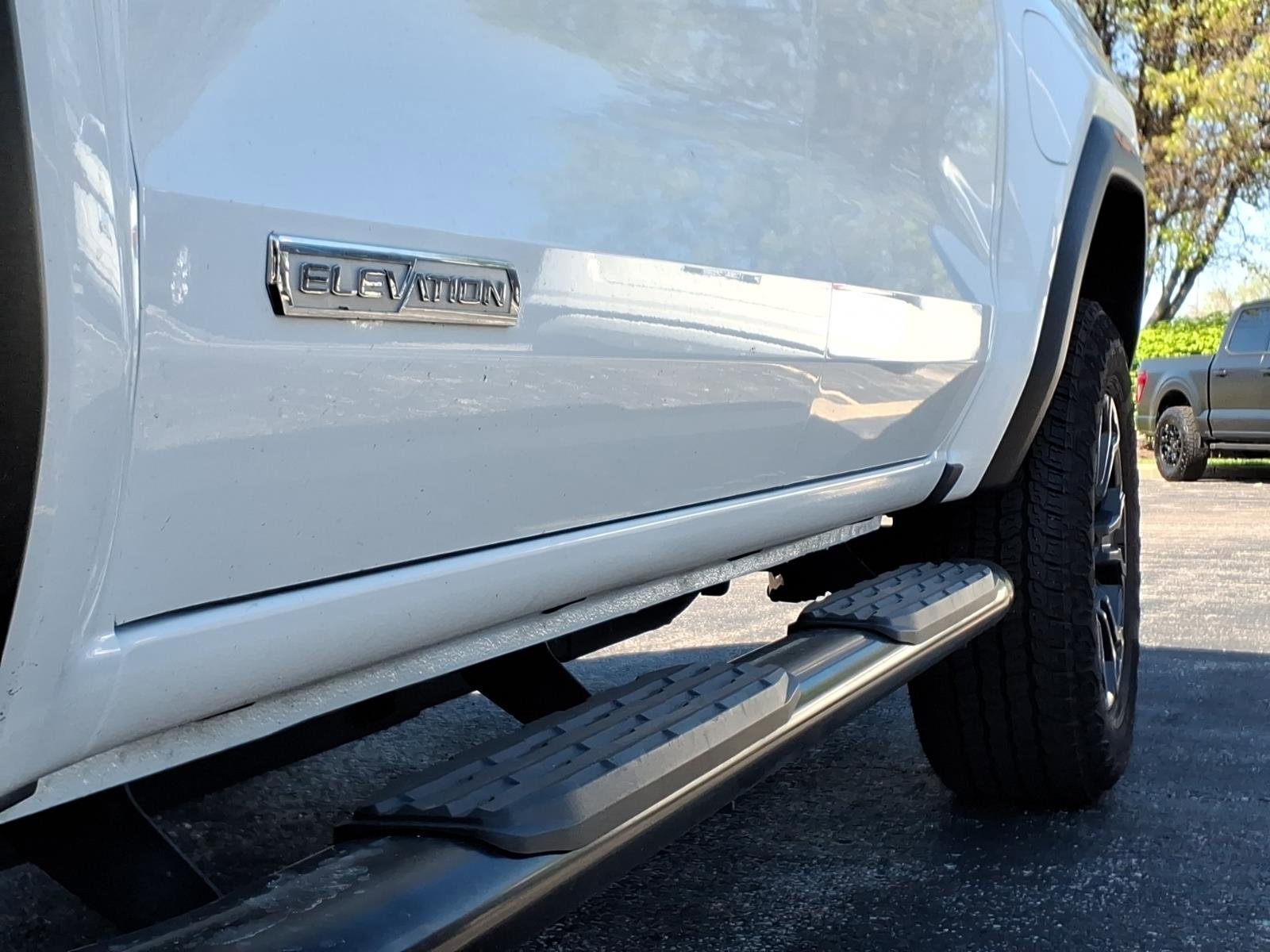 Used 2024 GMC Canyon Elevation w/ Convenience Package image 35