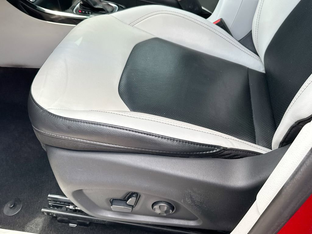 Used 2019 Jeep Compass Limited FWD image 9