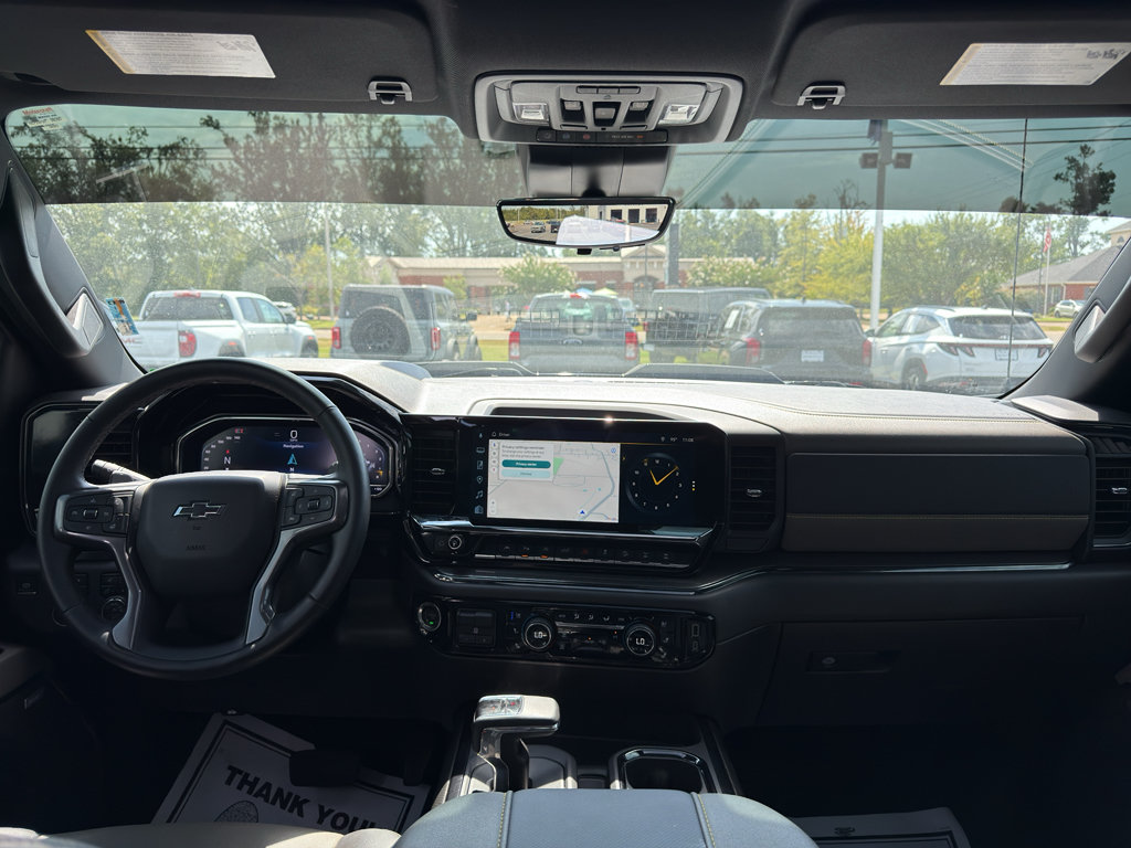 Used 2025 Chevrolet Silverado 1500 ZR2 w/ Technology Package AWD/4WD image 17