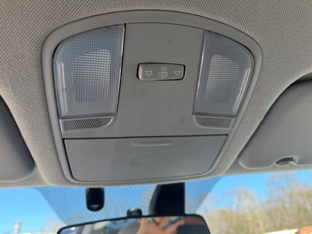 Used 2020 Hyundai Elantra SEL image 27