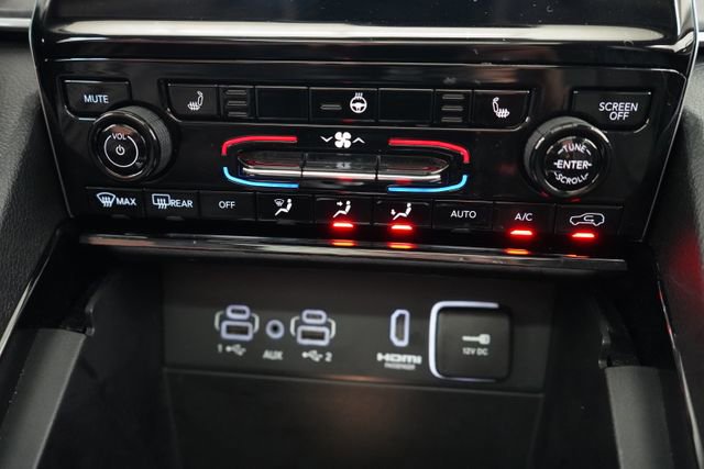 Used 2022 Jeep Grand Cherokee Limited 4xe image 43