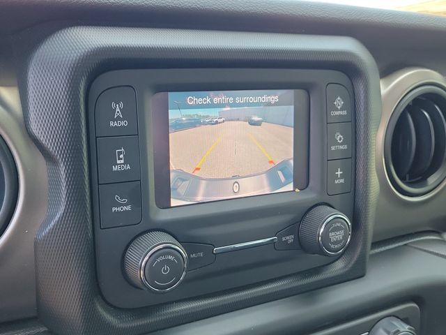 Used 2021 Jeep Gladiator Sport AWD/4WD image 32