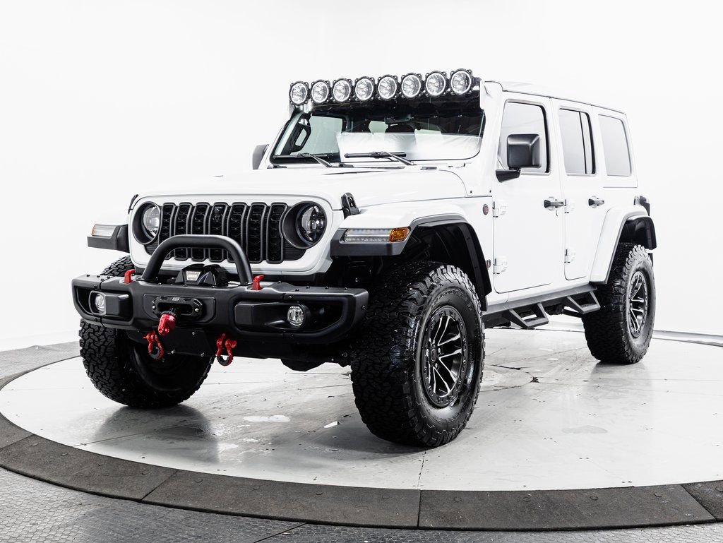 Used 2024 Jeep Wrangler Unlimited Rubicon image 3