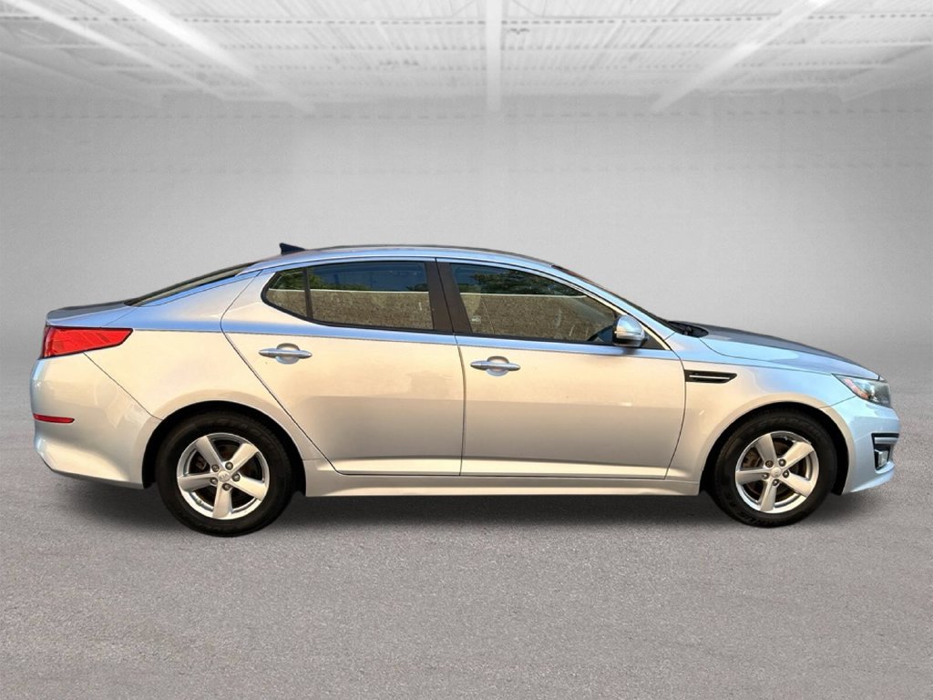Used 2015 Kia Optima LX FWD image 8